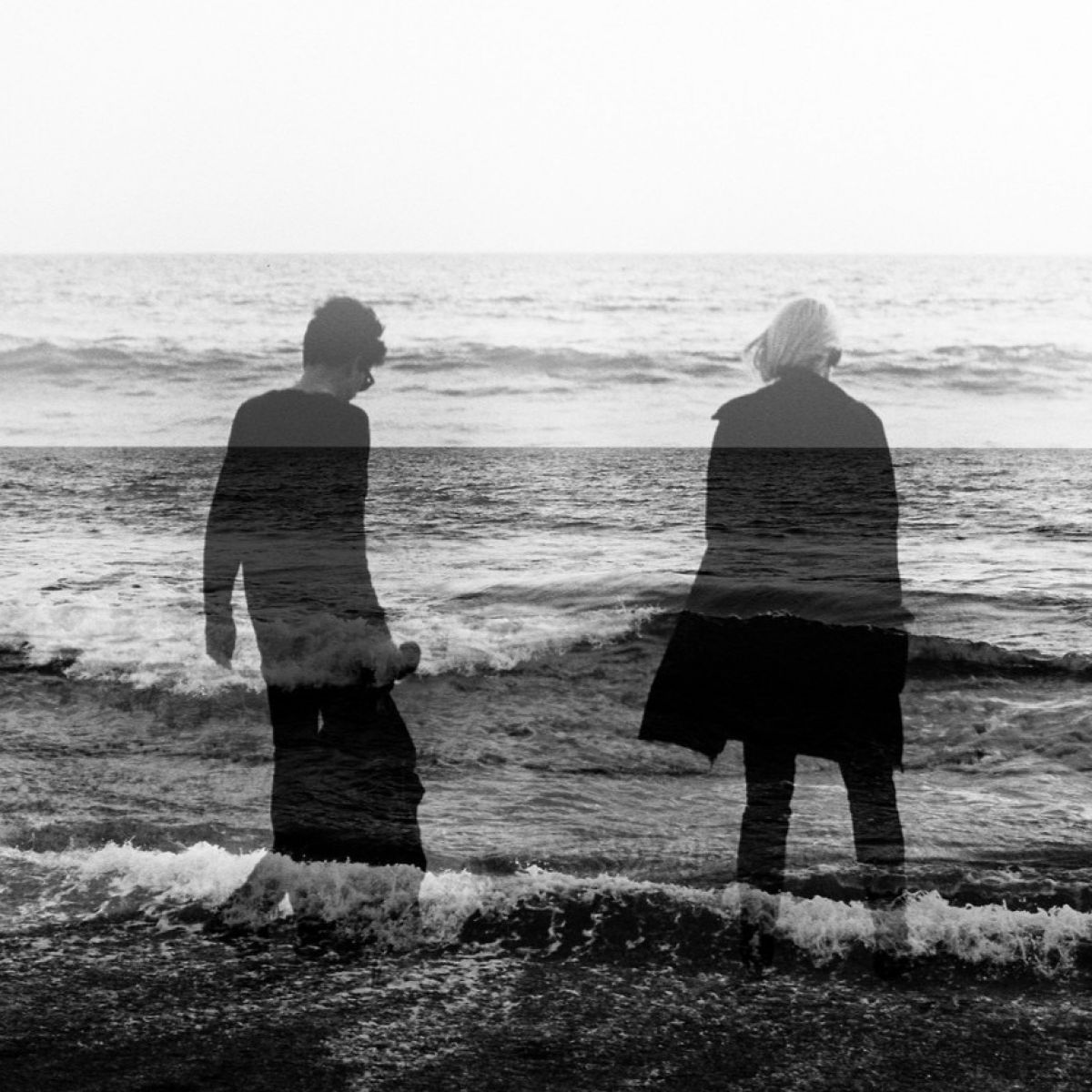 THE RAVEONETTES + V.Love